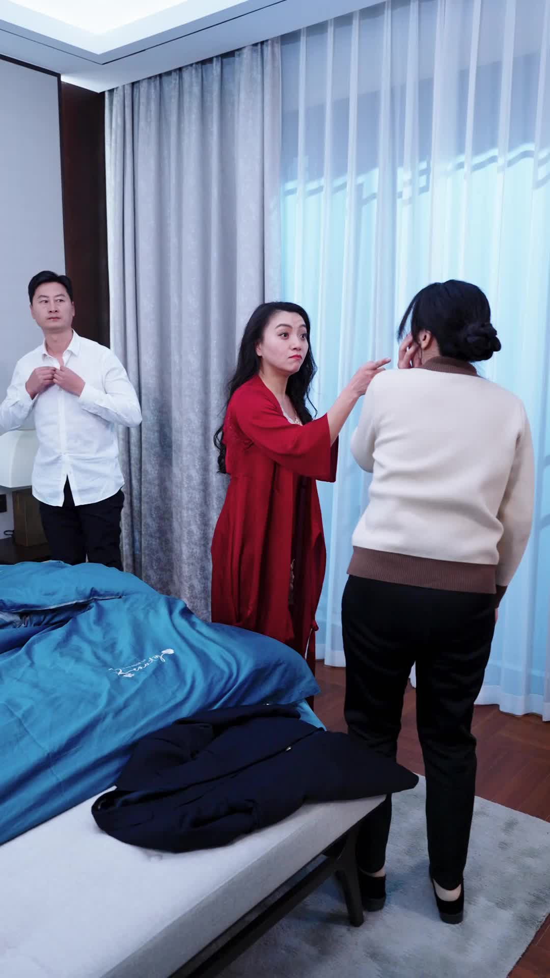 Folge 2 - Ausgezogen - Ich kämpfte mich frei